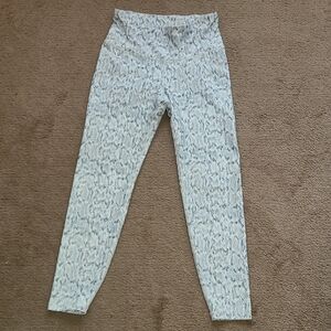 Old Navy Gray Patterned Leggings